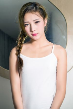 娇妻在ktv被学生调教小说_蓝光高清迅雷在线观看