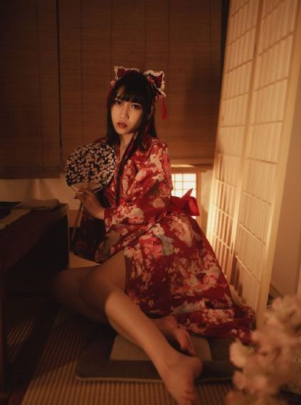 欧美ins女装2021新款秋_720超清免费观看